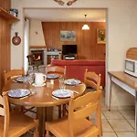Appartement Roc Lyv By Interhome