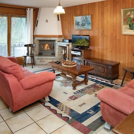 Apartamento Roc Lyv By Interhome