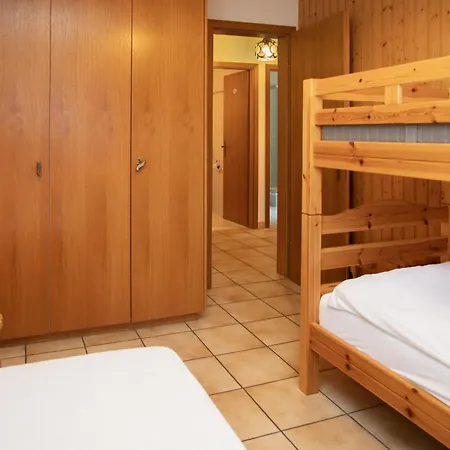 Roc Lyv By Interhome